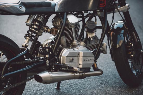 “Hắc Mã” Ducati 860 Café Racer hí vang sau giấc ngủ dài-ảnh4