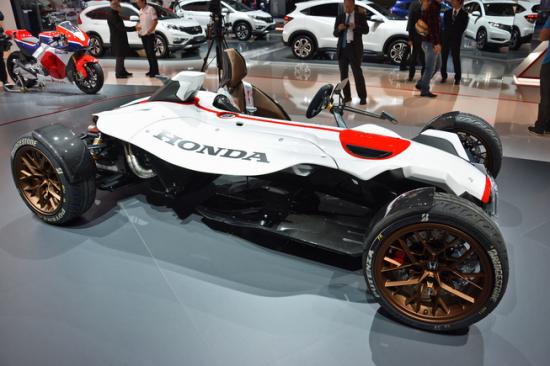 Honda 2&4 Concept 12
