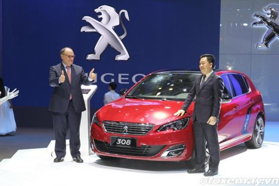 VMS 2015 Thaco giới thiệu xe Peugeot 9