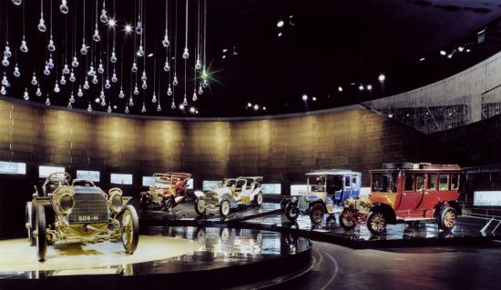 bảo tàng hãng xe Mercedes 8