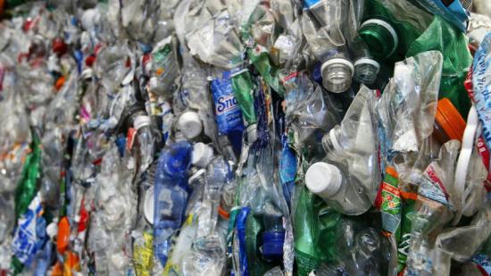 Chai nhựa tái chế