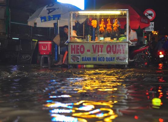 Đồng Nai mưa ngập 7