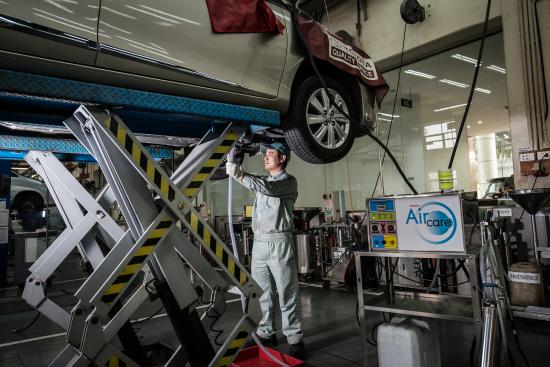Hãng xe Toyota triển khai dịch vụ vệ sinh giàn lạnh điều hòa 3