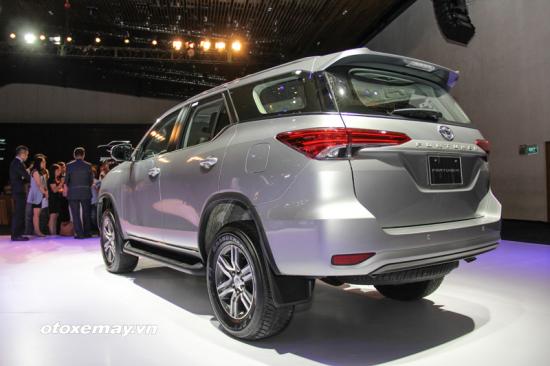 Xe toyota Fortuner 2017 4