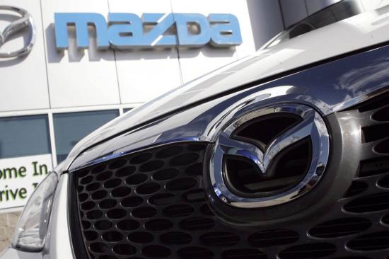 xe Mazda triệu hồi xe gây cháy