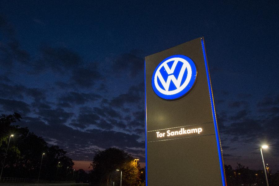Volkswagen vay tiền giải quyết khủng hoảng