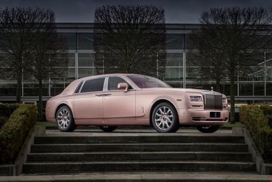 Rolls-Royce Phantom phiên bản tắc kè hoa