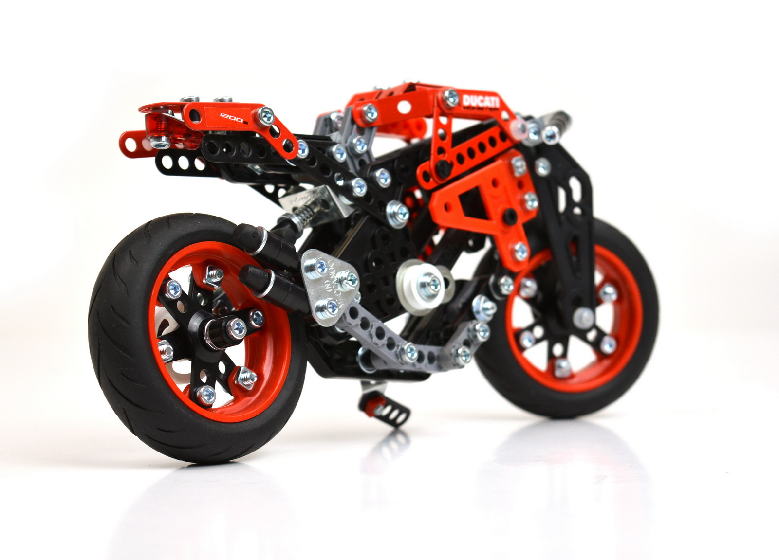 Xe đồ chơi Ducati 2