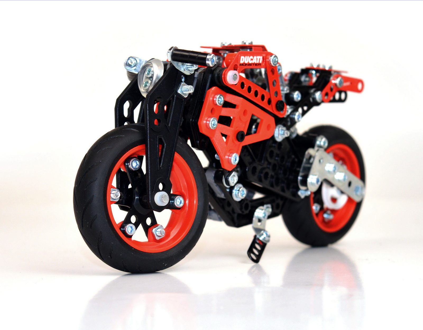 Xe đồ chơi Ducati 4