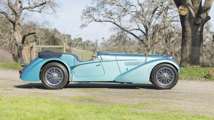 Xe cổ Bugatti 4