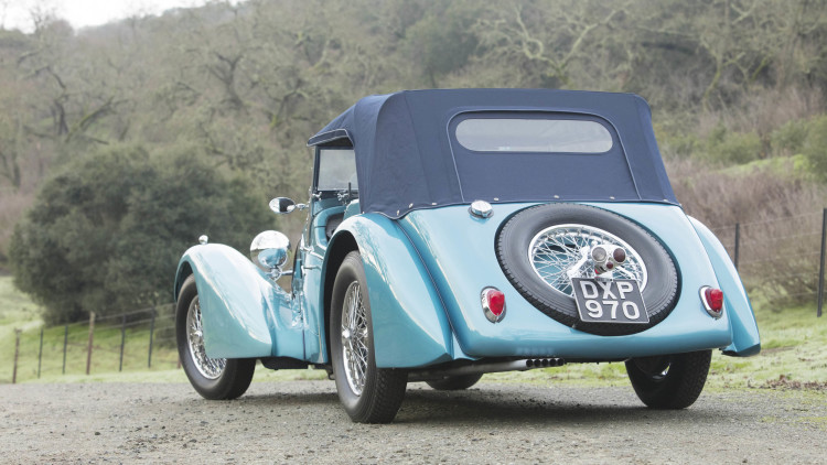 Xe cổ Bugatti 8