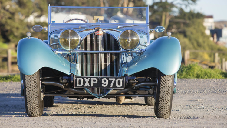 Xe cổ Bugatti 10