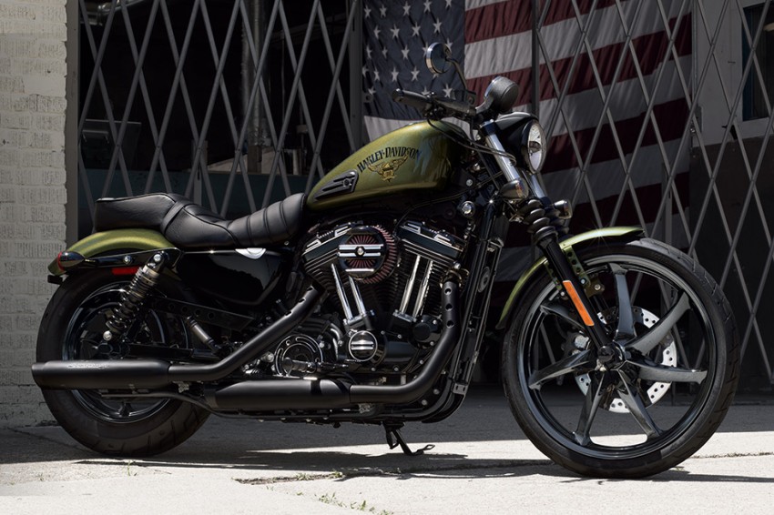 Harley-Davidson Sportster Iron 883 2