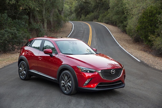 Mazda CX-3 2016 có giá khởi điểm gần 20.000 USD A1