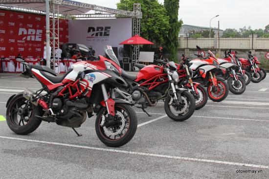 Ducati “quần thảo”  ở Hà Nội2