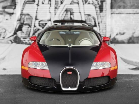 Chiếc Bugatti Veyron đầu tiênA9