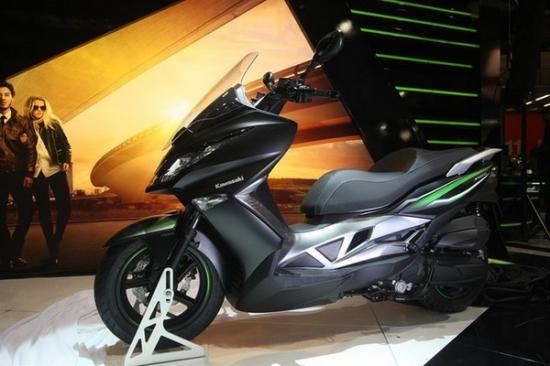 Kawasaki ra mắt xe ga 125 cc A2