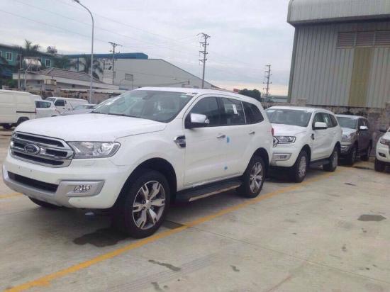 Ford Everest 2015 đã có giá bán 3 phiên bản về Việt Nam_pic5