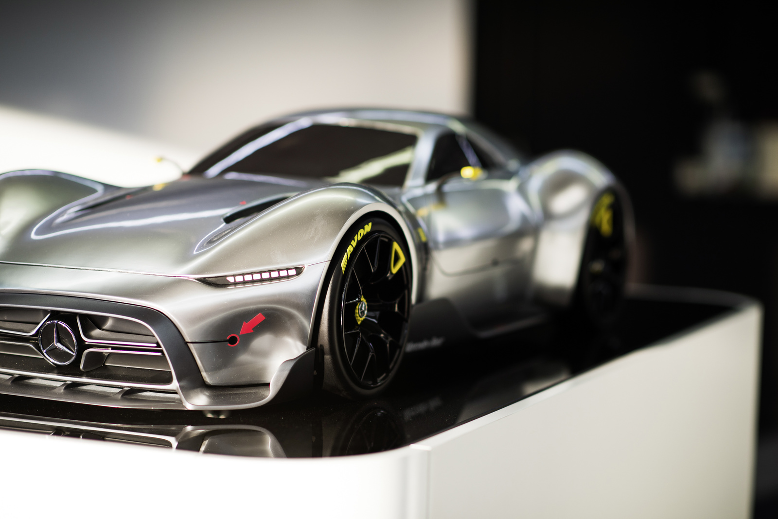 Mercedes và AMG lộ ảnh siêu xe khủng 1000 mã lực