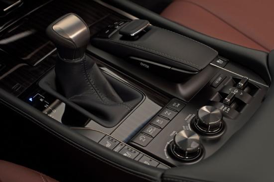 Lexus LX570 2016 nâng cấp toàn bộ 17