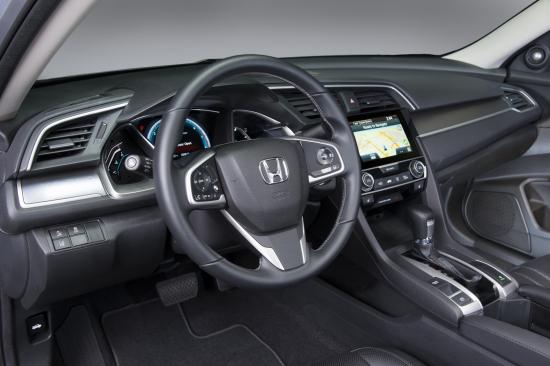 Civic 2016 được trang bị khá nhiều tính năng hiện đại 5