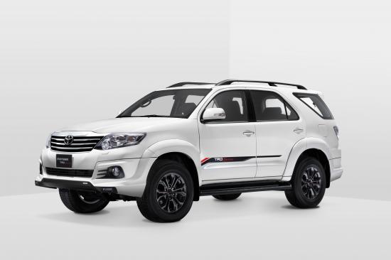 Toyota Fortuner TRD Sportivo 2015 có giá từ 1,08 tỷ-ảnh1