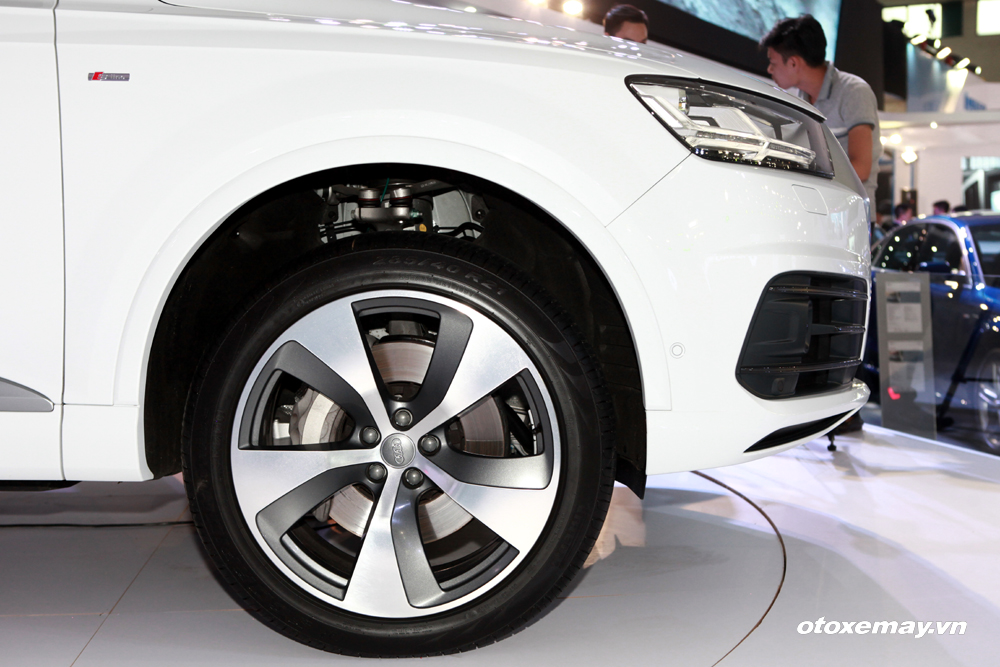 Cận cảnh chi tiết Audi Q7 tại VIMS 2015_ảnh14
