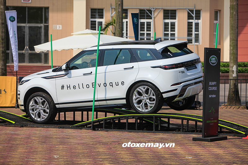 Range Rover Evoque thế hệ mới có giá cao nhất 3,97 tỷ đồng tại VN