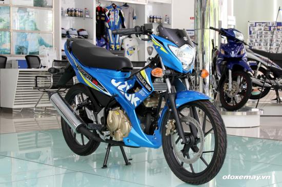 can-canh-Suzuki-Raider-150R-MotoGP-a1