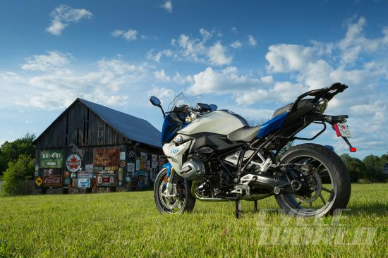 2016-BMW-R1200RS-anh-2
