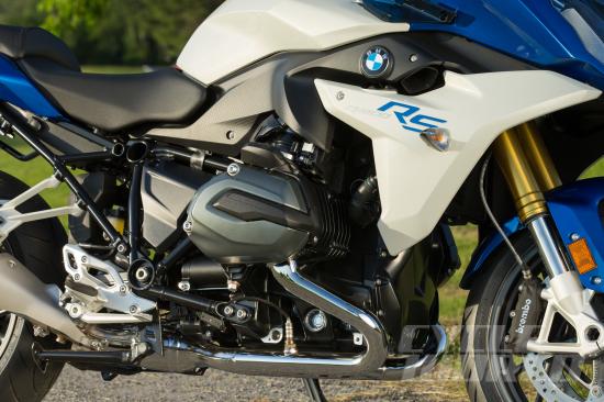 2016-BMW-R1200RS-anh-6