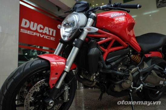 Ducati-Monster-821-a3