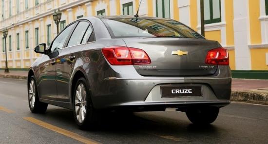 Chevrolet-Cruze-2015-a2