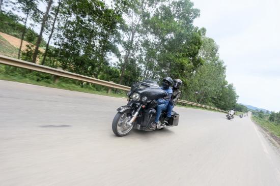 “Chạy đã” 2.000km với đoàn Harley xuyên Việt 11
