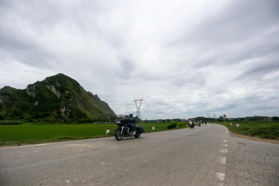 “Chạy đã” 2.000km với đoàn Harley xuyên Việt 12