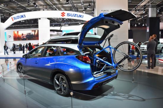 IAA 2015: Honda giới thiệu Civic Tourer Active Life tiện dụng 3