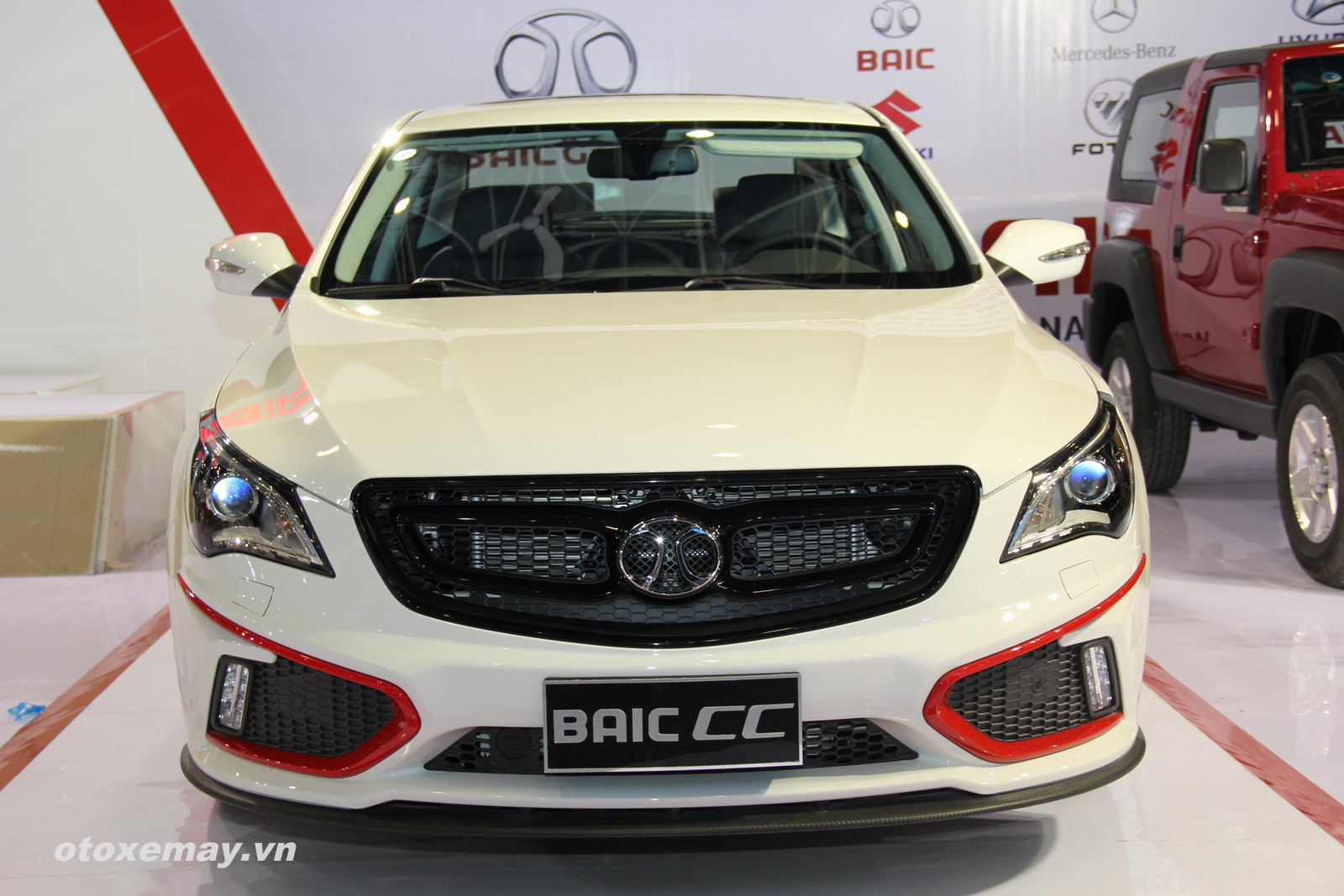 VIMS 2015: Cận cảnh sedan BAIC CC của Trung Quốc 2