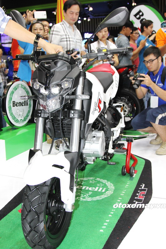 Benelli bất ngờ tung 2 mẫu xe “hàng độc” trong ngày cuối triển lãm xe máy tại Sài Gòn_4