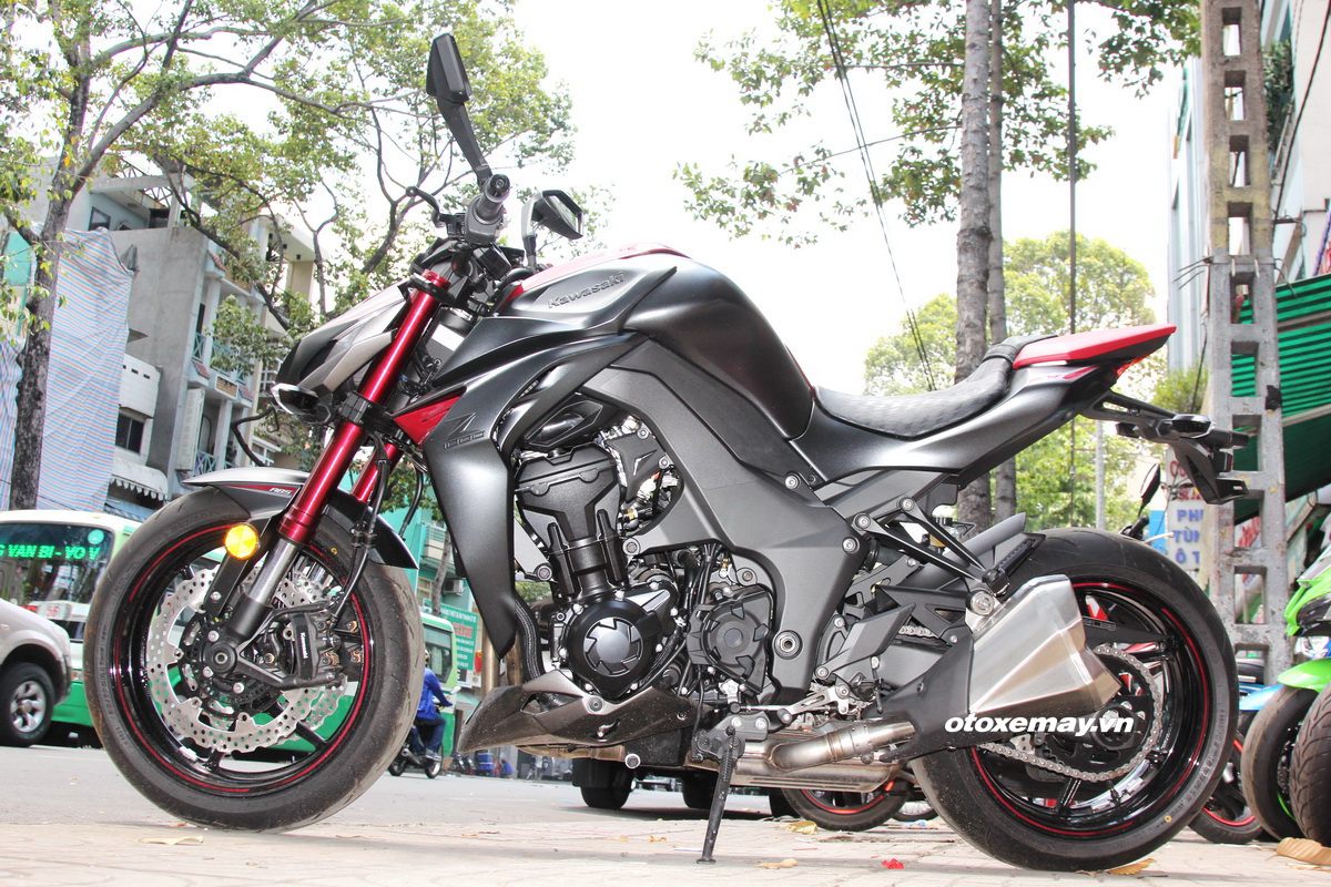 Kawasaki Z1000 2016 tiếp tục giảm giá để hút biker Việt_1