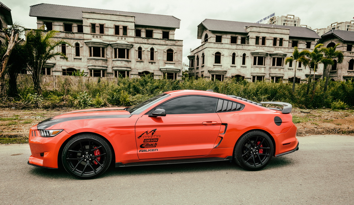 Bộ ảnh đẹp Ford Mustang 2015 bản độ 500 triệu đồng tại Sài Gòn_1