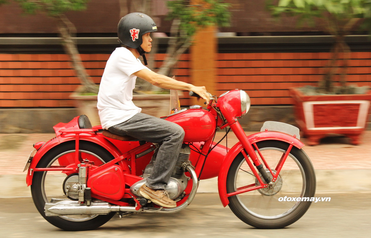 Xe cổ mô tô 3 bánh Jawa cực hiếm giữa Sài Gòn_6