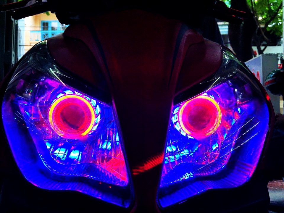Air Blade đậm chất chơi với đèn pha gương cầu LED – mắt thiên thần_8