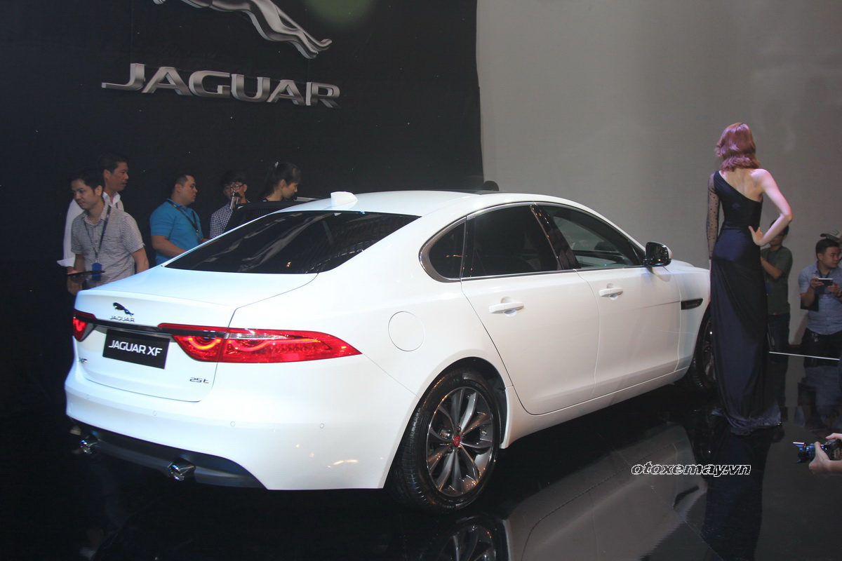 Khám phá Jaguar XF 2016 vừa ra mắt tại Việt Nam_7
