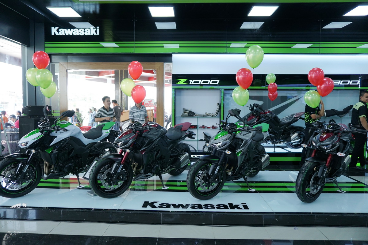 Khai trương showroom mô tô PKL Kawasaki Long An_3