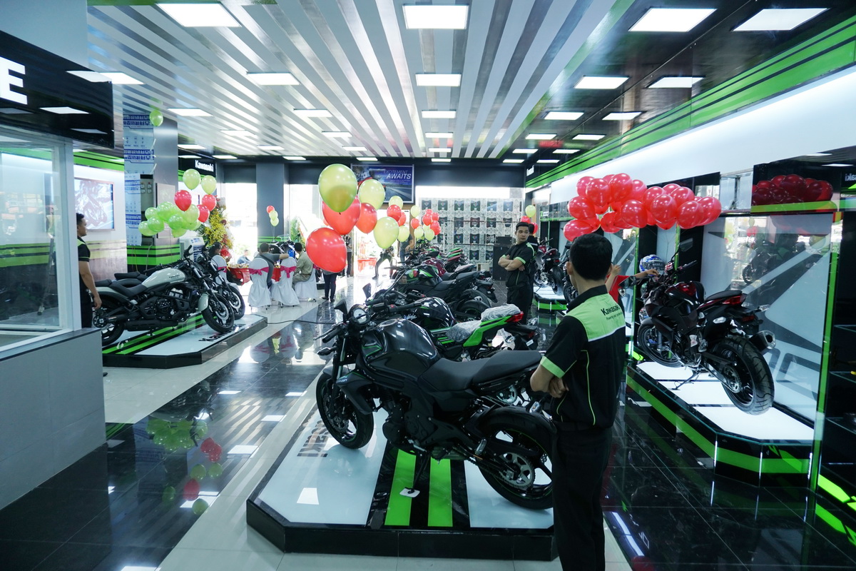 Khai trương showroom mô tô PKL Kawasaki Long An_7
