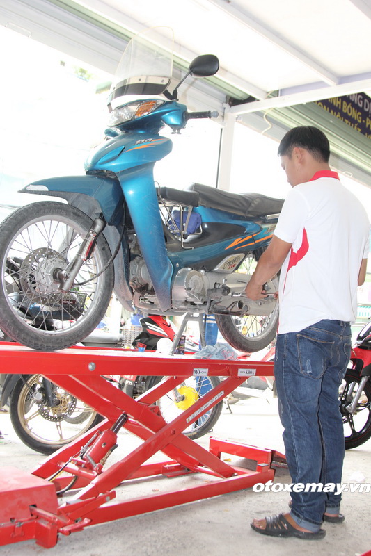 Thợ Sài Gòn cập nhật các bước chẩn đoán “bệnh” cho xe máy_7