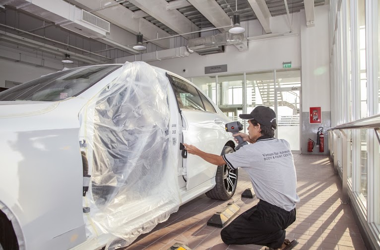 Mercedes-Benz Việt Nam chính thức trao giấy chứng nhận cho trung tâm đồng sơn của Vietnam Star_3