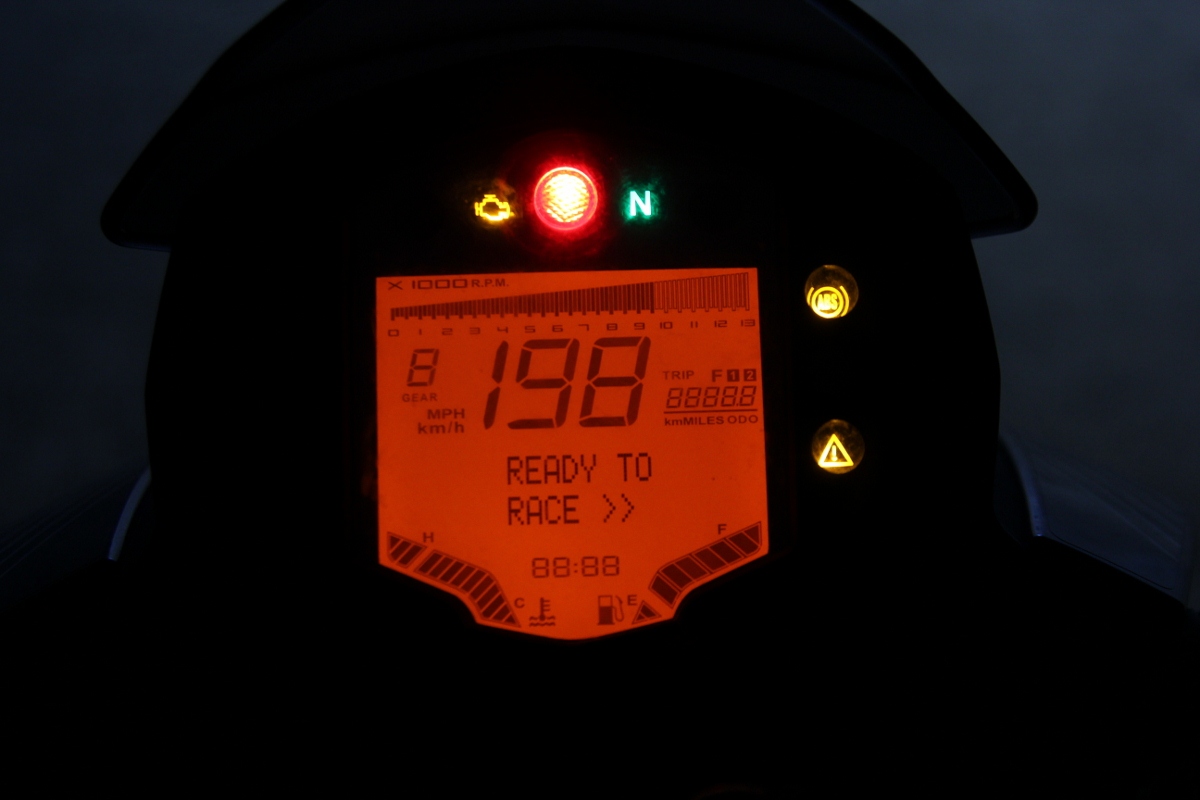 KTM Duke 390: bất ngờ nakedbike xứ lạ_5