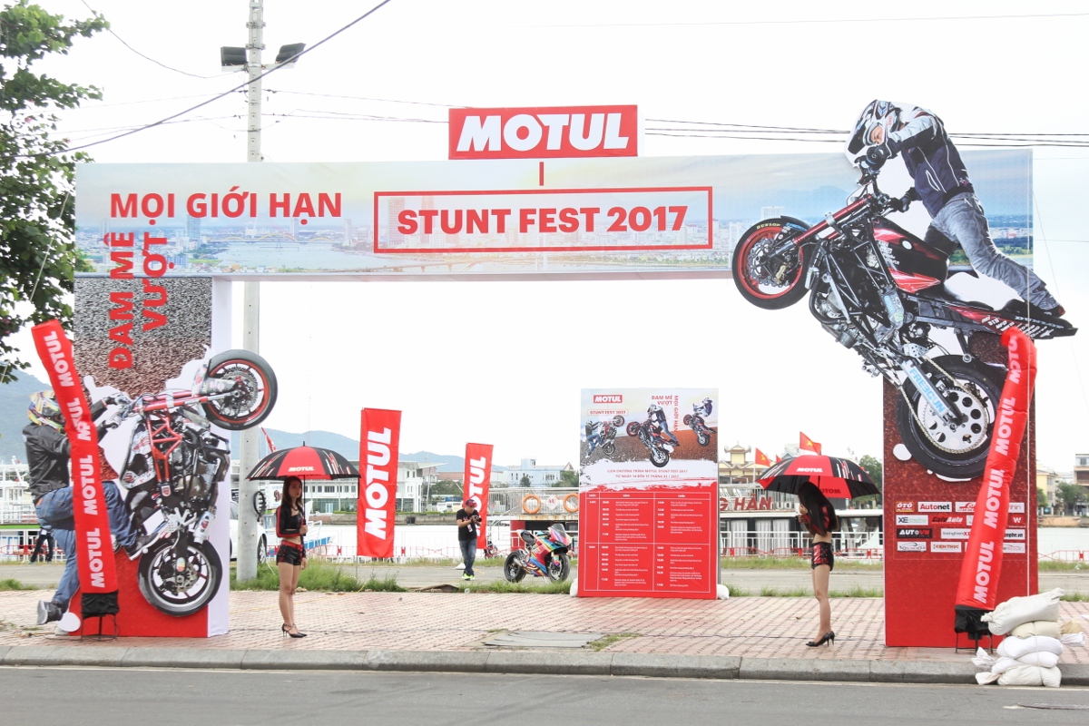 Motul Stunt Fest 2017 khai mạc thu hút fan Việt xem biểu diễn xe_4