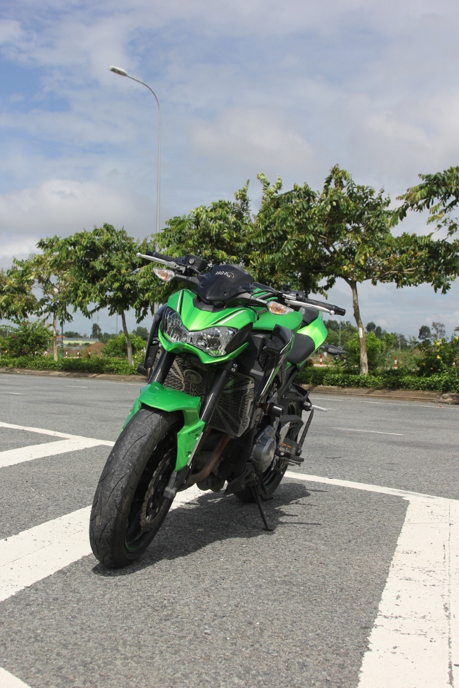 Kawasaki-Z900-2017-nakedbike-cong-nghe-xe-dua-voi-gia-hap-dan-anh-22
